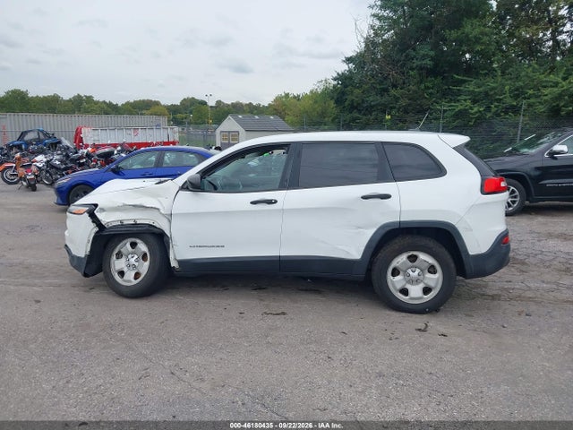 2014 Jeep Cherokee Sport მანქანა იყიდება აუქციონზე, vin: 1C4PJMAB4EW272896, აუქციონის ნომერი: 46180435