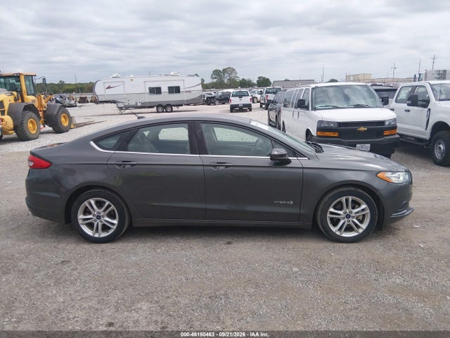 46180463 :رقم المزاد ، 3FA6P0UU5JR278970 vin ، 2018 Ford Fusion Hybrid S مزاد بيع