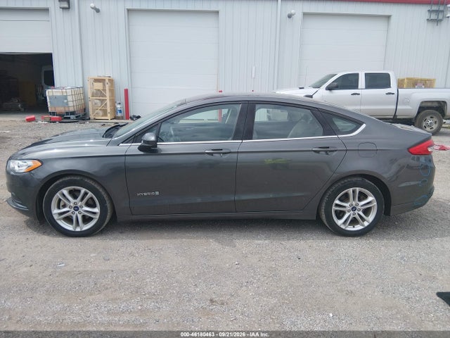 46180463 :رقم المزاد ، 3FA6P0UU5JR278970 vin ، 2018 Ford Fusion Hybrid S مزاد بيع