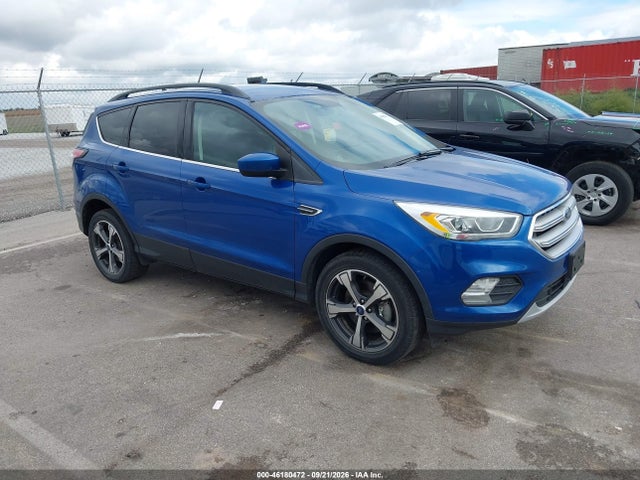 46180472 :رقم المزاد ، 1FMCU9HD6JUB42789 vin ، 2018 Ford Escape Sel مزاد بيع