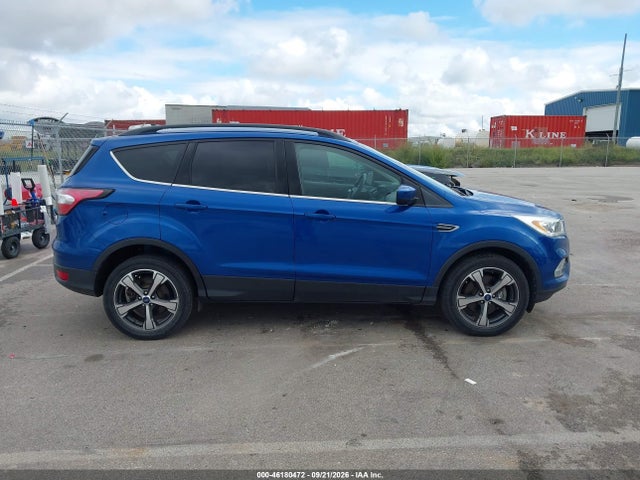 46180472 :رقم المزاد ، 1FMCU9HD6JUB42789 vin ، 2018 Ford Escape Sel مزاد بيع