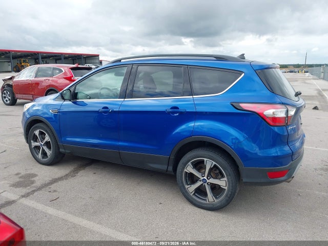 46180472 :رقم المزاد ، 1FMCU9HD6JUB42789 vin ، 2018 Ford Escape Sel مزاد بيع