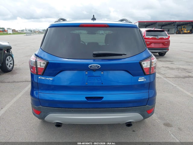 46180472 :رقم المزاد ، 1FMCU9HD6JUB42789 vin ، 2018 Ford Escape Sel مزاد بيع