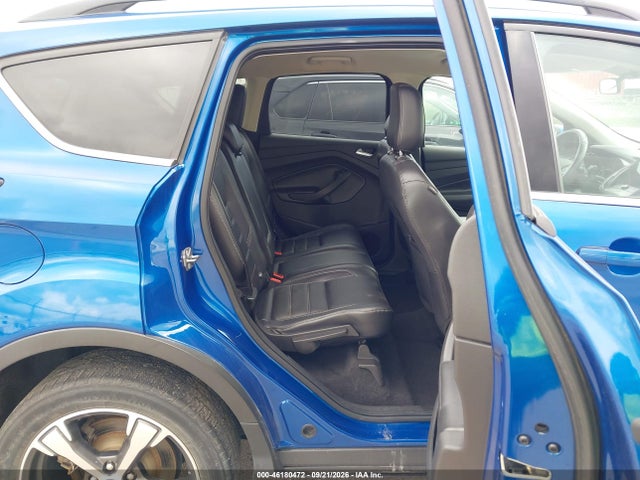 46180472 :رقم المزاد ، 1FMCU9HD6JUB42789 vin ، 2018 Ford Escape Sel مزاد بيع