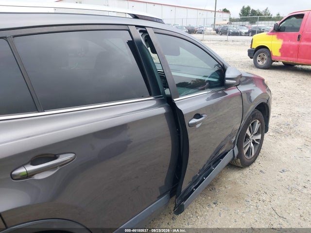 Продажа на аукционе авто 2017 Toyota Rav4 Xle, vin: JTMWFREV1HJ116203, номер лота: 46180537