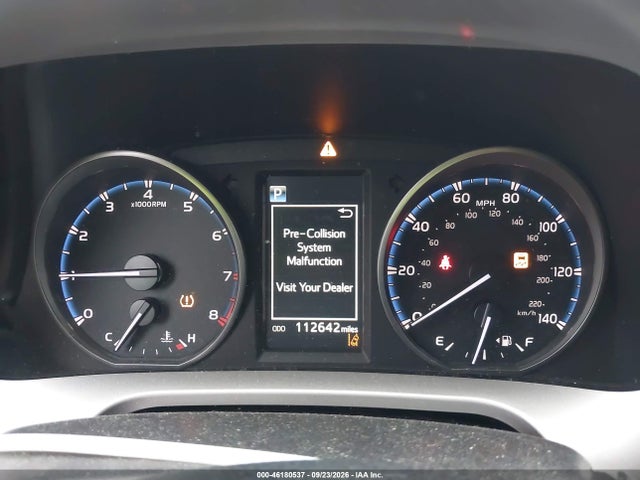 Продажа на аукционе авто 2017 Toyota Rav4 Xle, vin: JTMWFREV1HJ116203, номер лота: 46180537