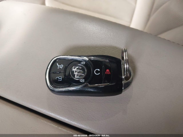 46180556 :رقم المزاد ، LRBFXDSA3HD109025 vin ، 2017 Buick Envision Essence مزاد بيع