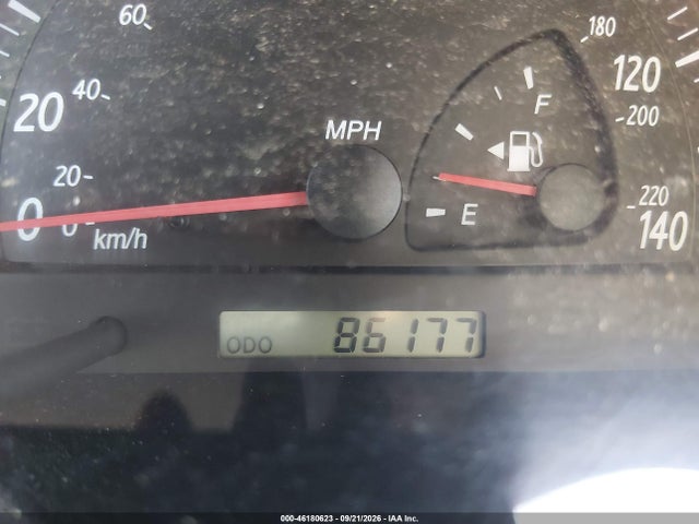 2004 Toyota Camry Le მანქანა იყიდება აუქციონზე, vin: 4T1BE32K14U275235, აუქციონის ნომერი: 46180623