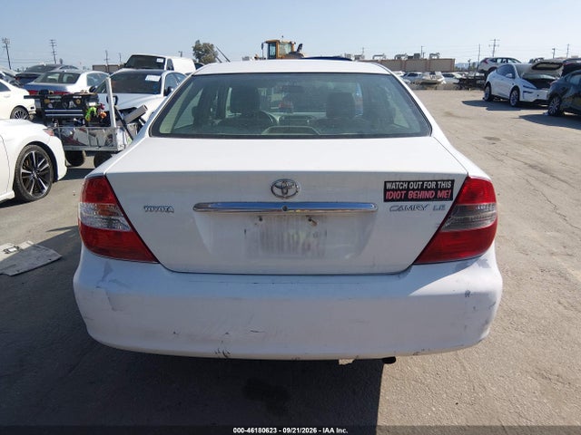 2004 Toyota Camry Le მანქანა იყიდება აუქციონზე, vin: 4T1BE32K14U275235, აუქციონის ნომერი: 46180623