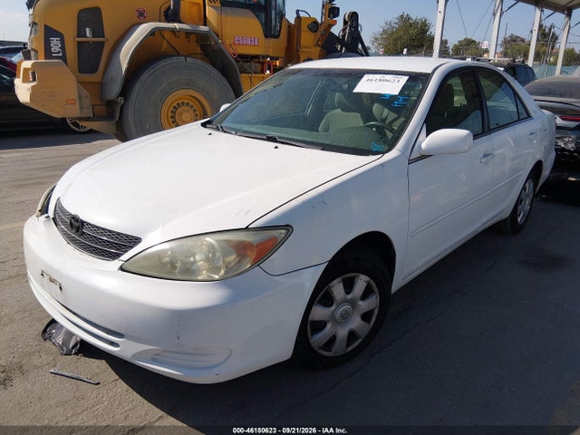 2004 Toyota Camry Le მანქანა იყიდება აუქციონზე, vin: 4T1BE32K14U275235, აუქციონის ნომერი: 46180623