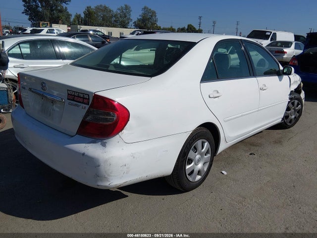 2004 Toyota Camry Le მანქანა იყიდება აუქციონზე, vin: 4T1BE32K14U275235, აუქციონის ნომერი: 46180623