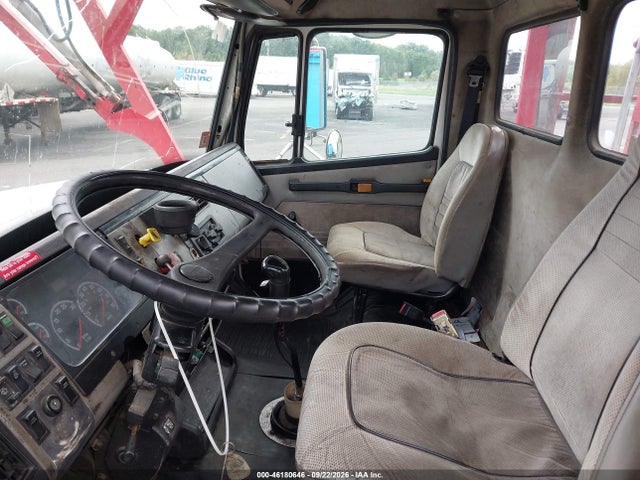 2001 Freightliner Medium Conventional Fl112 მანქანა იყიდება აუქციონზე, vin: 1FVHBGAS21HH20349, აუქციონის ნომერი: 46180646