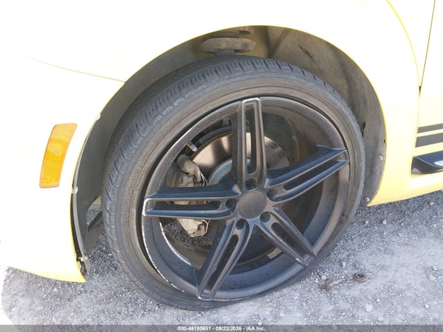Продажа на аукционе авто 2014 Volkswagen Beetle 2.0t Gsr, vin: 3VWVT7ATXEM616823, номер лота: 46180651