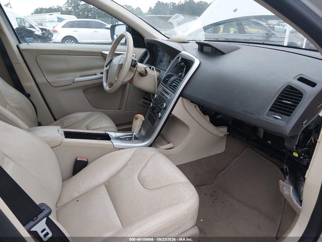 Продаж на аукціоні авто 2010 Volvo Xc60 3.2, vin: YV4982DLXA2104837, номер лоту: 46180666