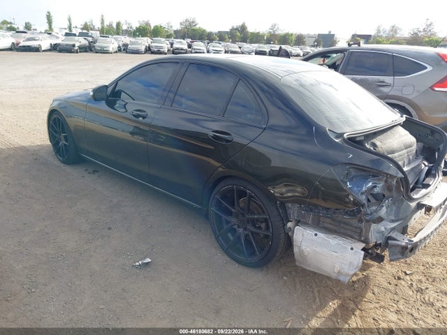 46180682 :رقم المزاد ، 55SWF4KB5FU029808 vin ، 2015 Mercedes-benz C 300 4matic مزاد بيع