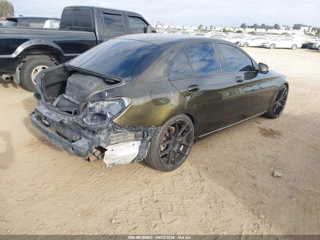 46180682 :رقم المزاد ، 55SWF4KB5FU029808 vin ، 2015 Mercedes-benz C 300 4matic مزاد بيع