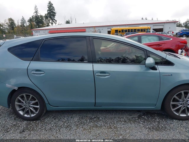 Продажа на аукционе авто 2017 Toyota Prius V Five, vin: JTDZN3EU5HJ065230, номер лота: 46180716