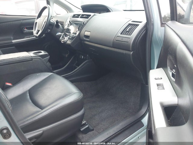 Продажа на аукционе авто 2017 Toyota Prius V Five, vin: JTDZN3EU5HJ065230, номер лота: 46180716