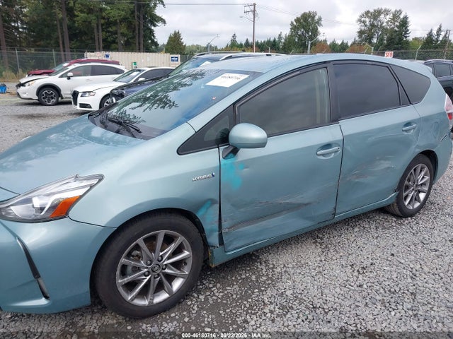 Продажа на аукционе авто 2017 Toyota Prius V Five, vin: JTDZN3EU5HJ065230, номер лота: 46180716