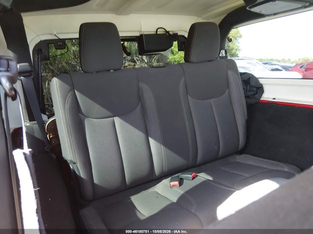 Продаж на аукціоні авто 2017 Jeep Wrangler Sahara 4x4, vin: 1C4AJWBGXHL589924, номер лоту: 46180751