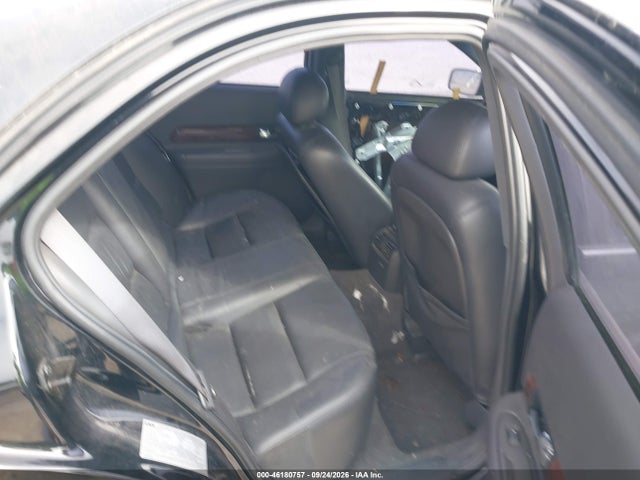46180757 :رقم المزاد ، 1LNHM87A9YY754673 vin ، 2000 Lincoln Ls V8 Auto مزاد بيع