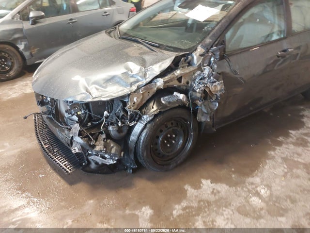 Продажа на аукционе авто 2018 Toyota Corolla Le, vin: 2T1BURHE5JC985484, номер лота: 46180761