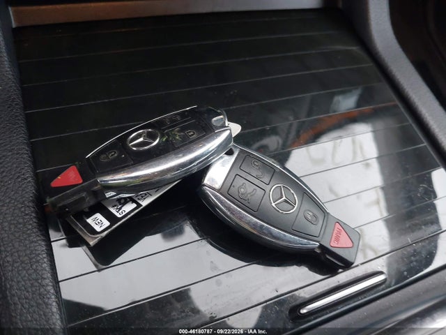 2016 Mercedes-benz Gl Gl 550 მანქანა იყიდება აუქციონზე, vin: 4JGDF7DE4GA689989, აუქციონის ნომერი: 46180787