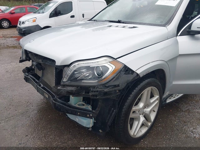 2016 Mercedes-benz Gl Gl 550 მანქანა იყიდება აუქციონზე, vin: 4JGDF7DE4GA689989, აუქციონის ნომერი: 46180787