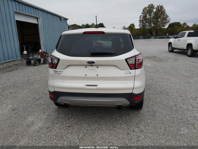 46180798 :رقم المزاد ، 1FMCU9HD4JUA51861 vin ، 2018 Ford Escape Sel مزاد بيع