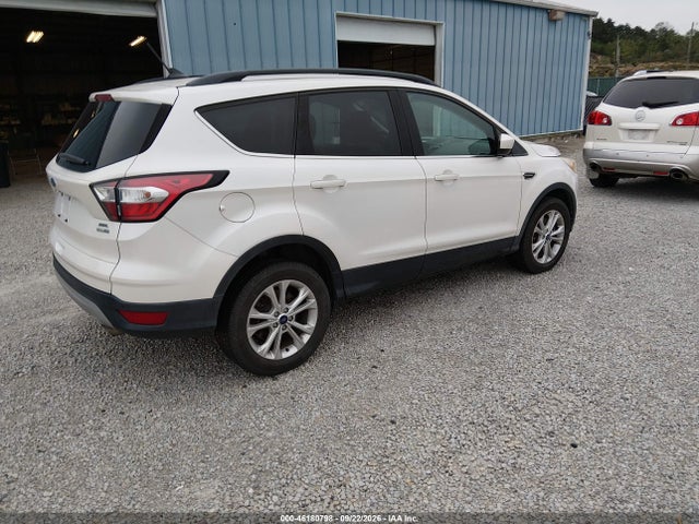 46180798 :رقم المزاد ، 1FMCU9HD4JUA51861 vin ، 2018 Ford Escape Sel مزاد بيع