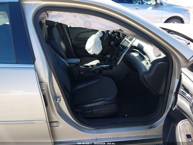 46180817 :رقم المزاد ، 1G11D5SL6FF257661 vin ، 2015 Chevrolet Malibu 2lt مزاد بيع