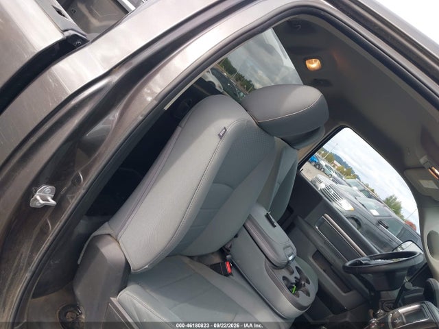 Продажа на аукционе авто 2017 Ram 3500 Tradesman  4x4 8' Box, vin: 3C63R3AJ8HG778086, номер лота: 46180823