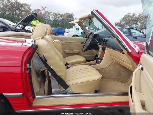 46180833 :رقم المزاد ، WDBBA48D5KA095848 vin ، 1989 Mercedes-benz 560 Sl مزاد بيع