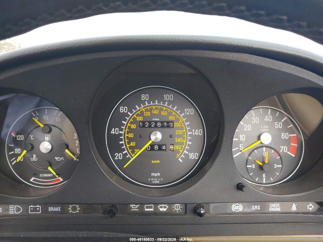 46180833 :رقم المزاد ، WDBBA48D5KA095848 vin ، 1989 Mercedes-benz 560 Sl مزاد بيع