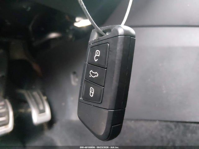 Продажа на аукционе авто 2019 Volkswagen Jetta Gli 2.0t 35th Anniversary Edition/2.0t Autobahn/2.0t S, vin: 3VW6T7BU0KM156109, номер лота: 46180856