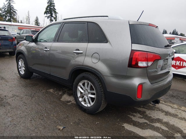 KIA SORENTO LX 2014 5XYKT3A6XEG508823 Image 3