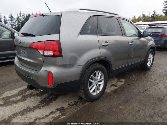 KIA SORENTO LX 2014 5XYKT3A6XEG508823 Image 4