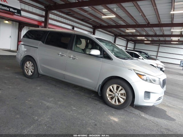 Продажа на аукционе авто 2015 Kia Sedona L, vin: KNDMA5C15F6081082, номер лота: 46180942