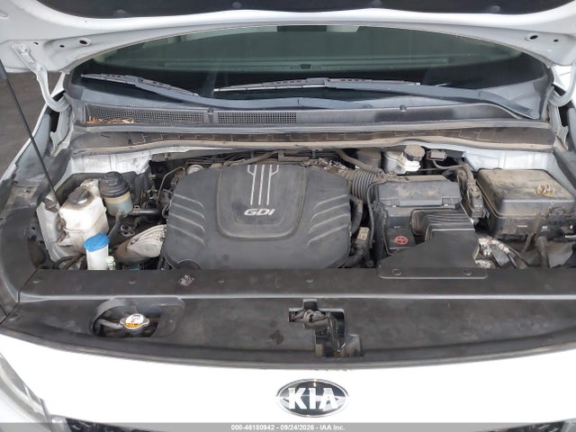Продажа на аукционе авто 2015 Kia Sedona L, vin: KNDMA5C15F6081082, номер лота: 46180942