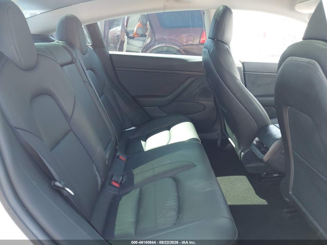 Продаж на аукціоні авто 2019 Tesla Model 3 Long Range/performance, vin: 5YJ3E1EB3KF511530, номер лоту: 46180944