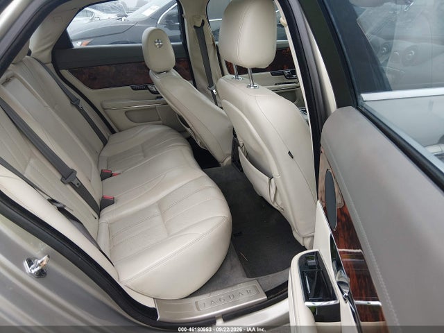 Продажа на аукционе авто 2011 Jaguar Xj, vin: SAJWA1CB4BLV05360, номер лота: 46180953
