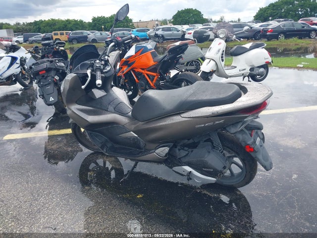 RLHKF3000KY000870 Honda WW150