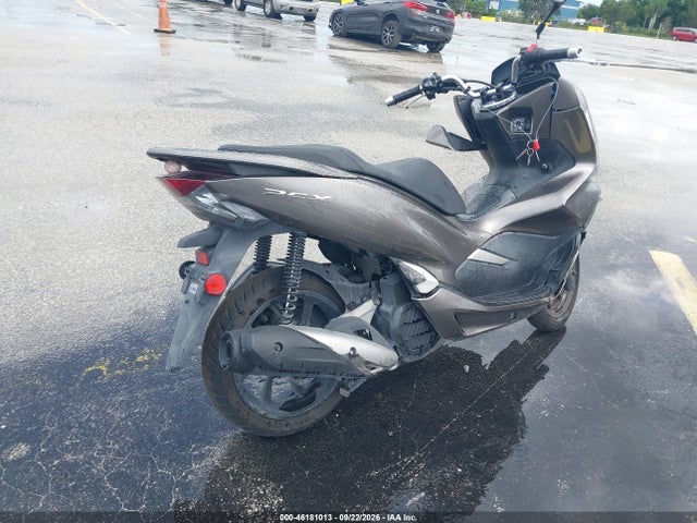 RLHKF3000KY000870 Honda WW150