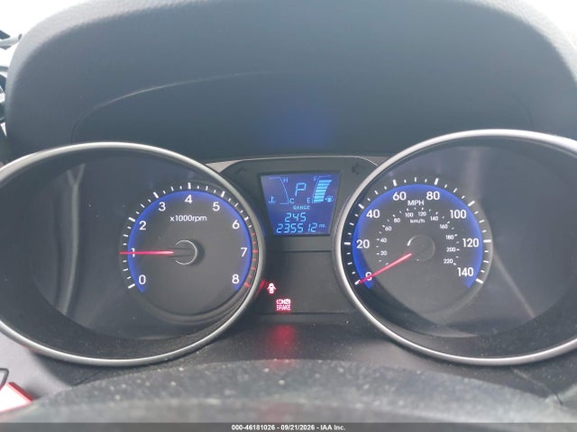 2011 Hyundai Tucson Limited მანქანა იყიდება აუქციონზე, vin: KM8JU3AC8BU150450, აუქციონის ნომერი: 46181026