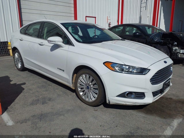 46181125 :رقم المزاد ، 3FA6P0LUXDR192611 vin ، 2013 Ford Fusion Hybrid Se مزاد بيع