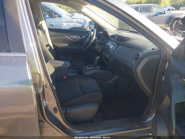 46181141 :رقم المزاد ، KNMAT2MV5HP607625 vin ، 2017 Nissan Rogue Sv مزاد بيع
