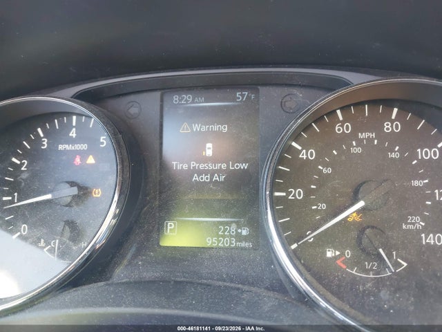 46181141 :رقم المزاد ، KNMAT2MV5HP607625 vin ، 2017 Nissan Rogue Sv مزاد بيع
