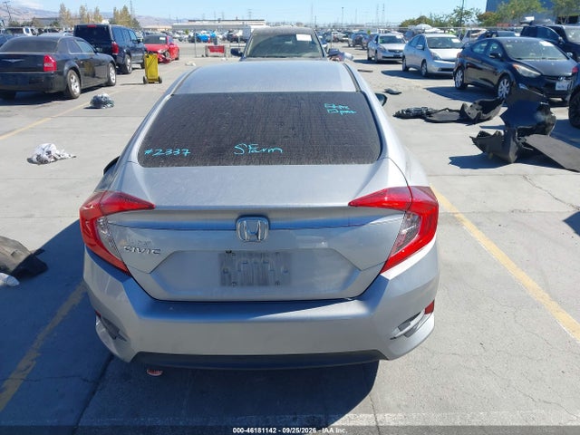Honda Civic Lx 2018 2HGFC2F51JH573701 Image 16