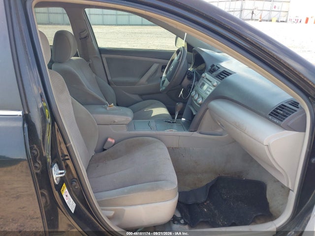 46181174 :رقم المزاد ، 4T1BF3EK8BU196165 vin ، 2011 Toyota Camry مزاد بيع