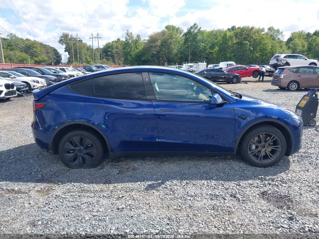 Продаж на аукціоні авто 2024 Tesla Model Y Long Range Dual Motor All-wheel Drive, vin: 7SAYGDEE4RA295046, номер лоту: 46181183